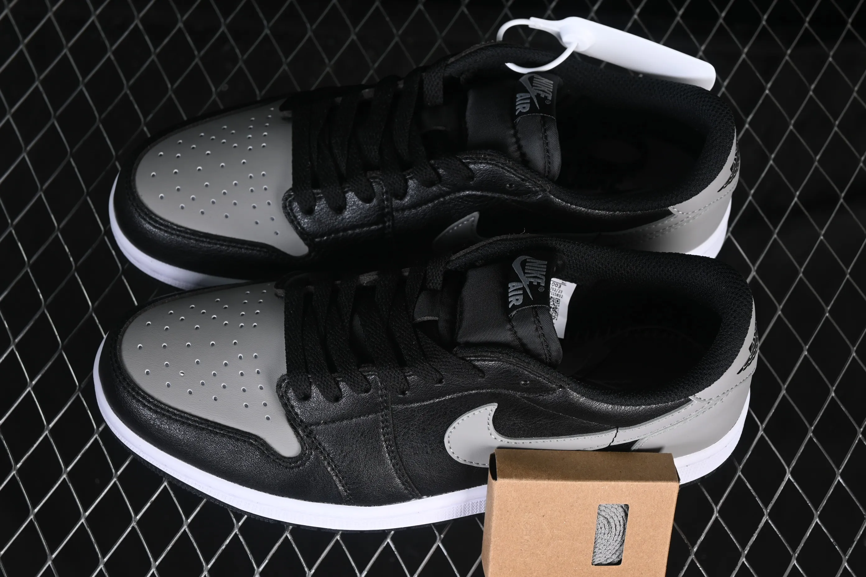 All categories Air Jordan Jordan series basketball shoes Air Jordan 1 Low Air Jordan 1 Low OG "Shadow" AJ1 Joe 1 shadow gray low-top cultural casual sneakers CZ0790-003